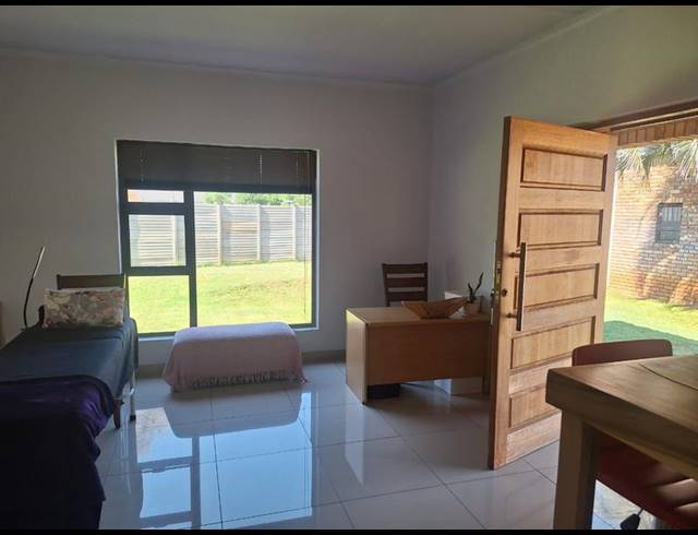 2 BEDROOM HOUSE FOR SALE IN ADAMAYVIEW